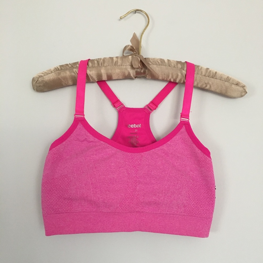 🌻Reebok exercise top